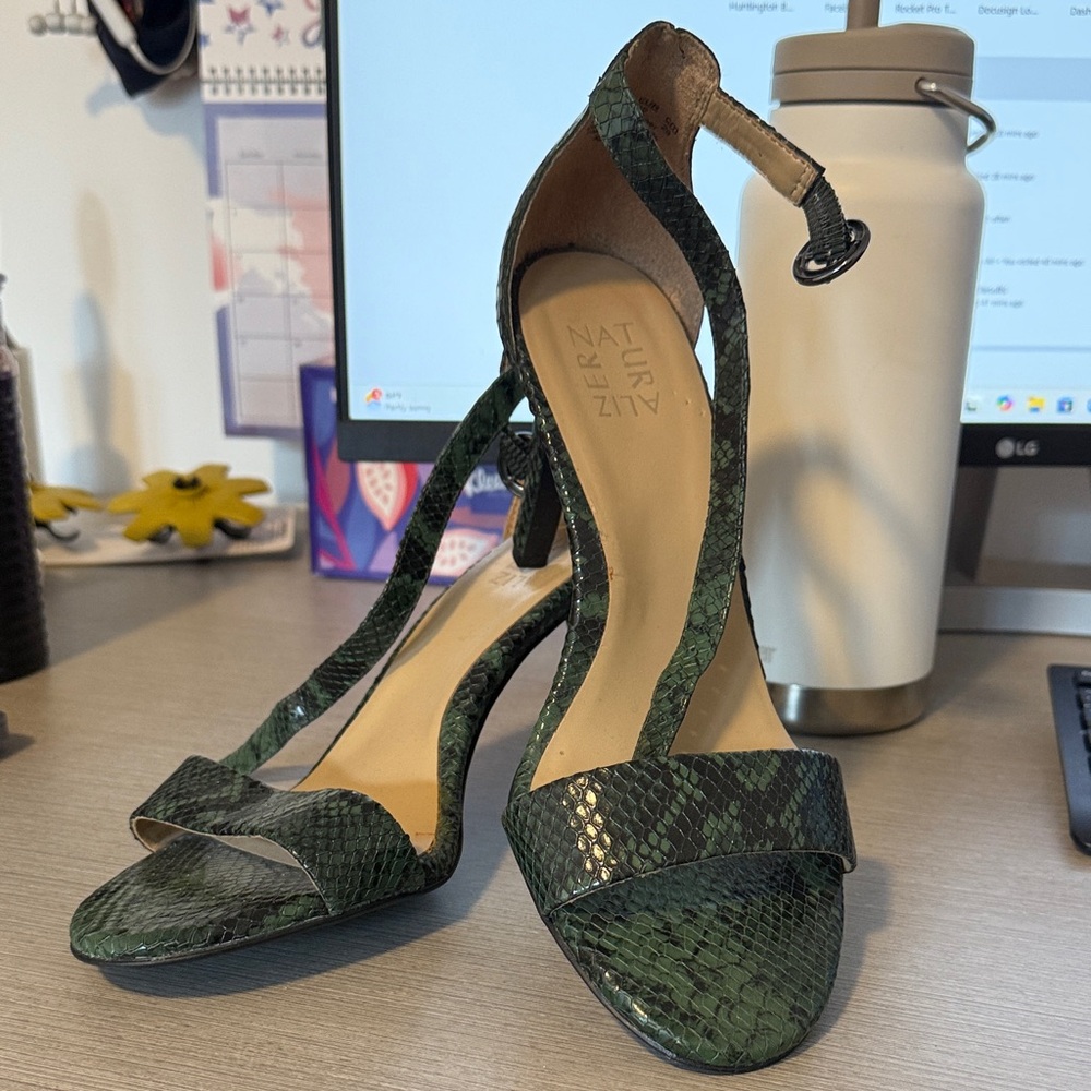 Naturalizer‎ Green Snakeskin Heels 3.5” wedding event prom Size 12 Women’s